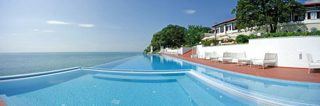 Hvd Boutique Hotel Oasis - Private Beach & Free Parking Golden Sands Exterior foto