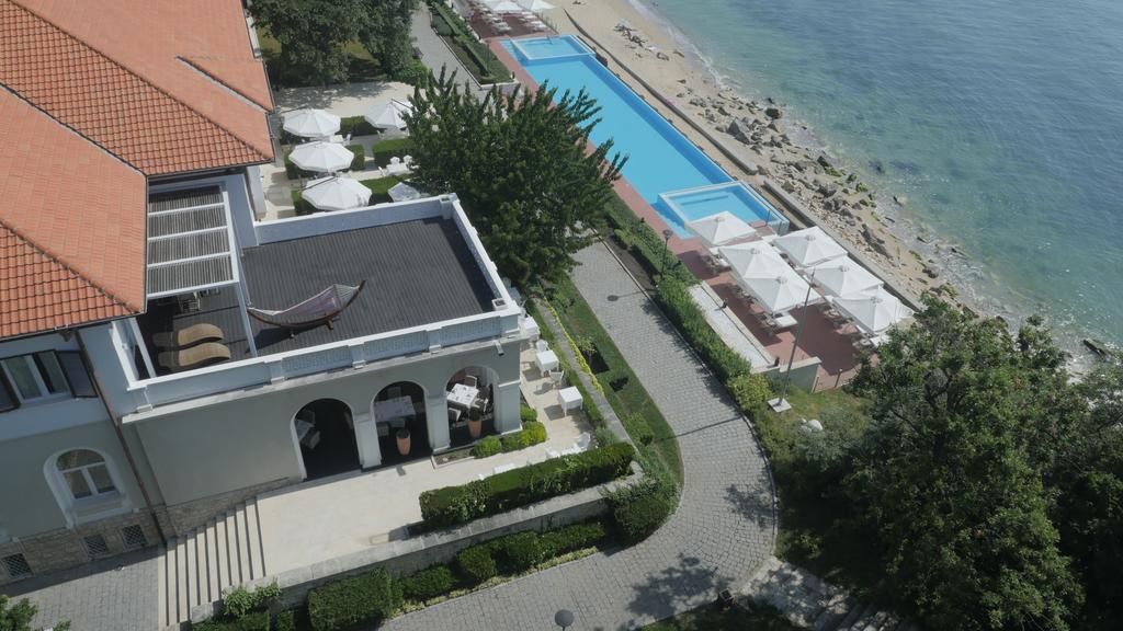 Hvd Boutique Hotel Oasis - Private Beach & Free Parking Golden Sands Exterior foto